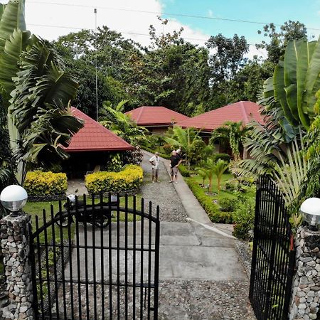 Mountain View Cottages Mambajao Exteriör bild