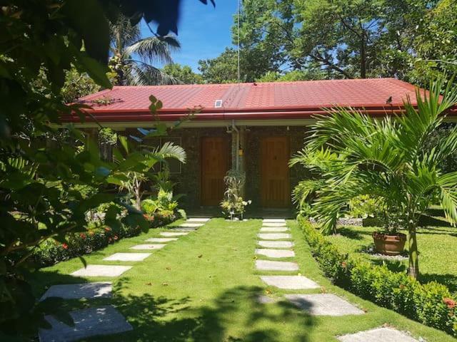 Mountain View Cottages Mambajao Exteriör bild