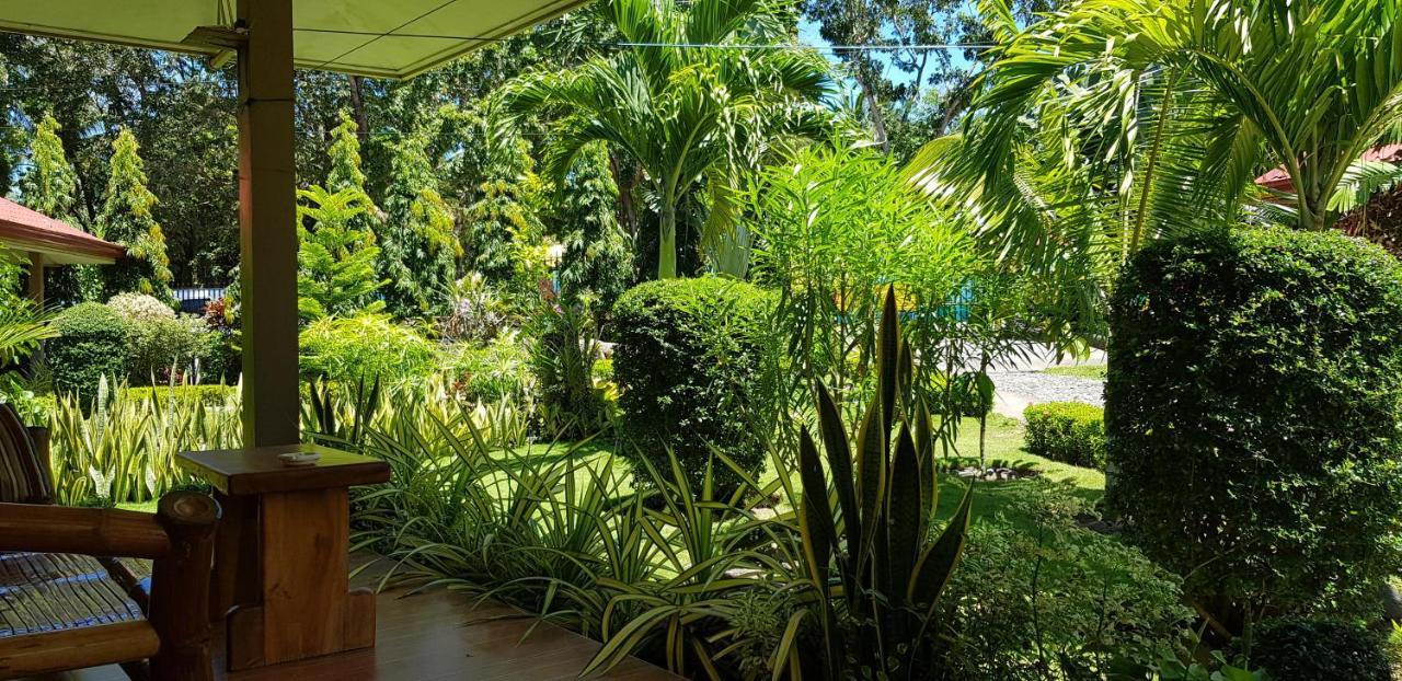 Mountain View Cottages Mambajao Exteriör bild